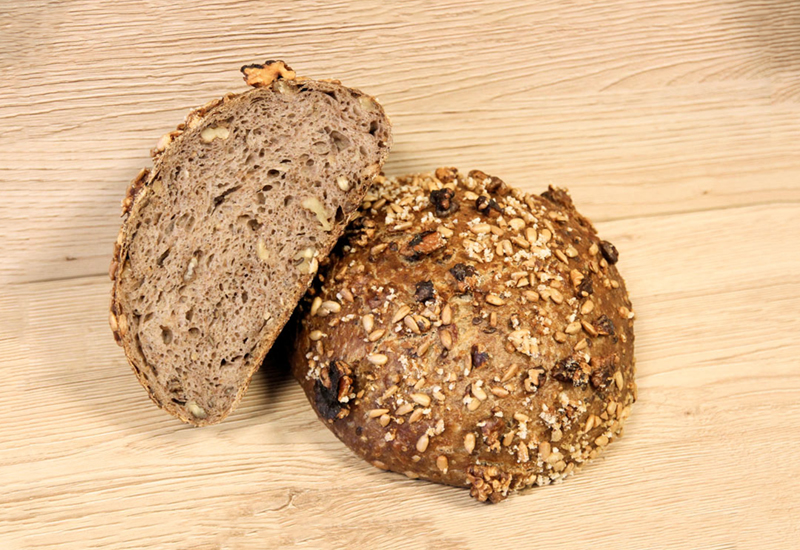 baeckerei-konditorei-miedl-walnussbrot-web
